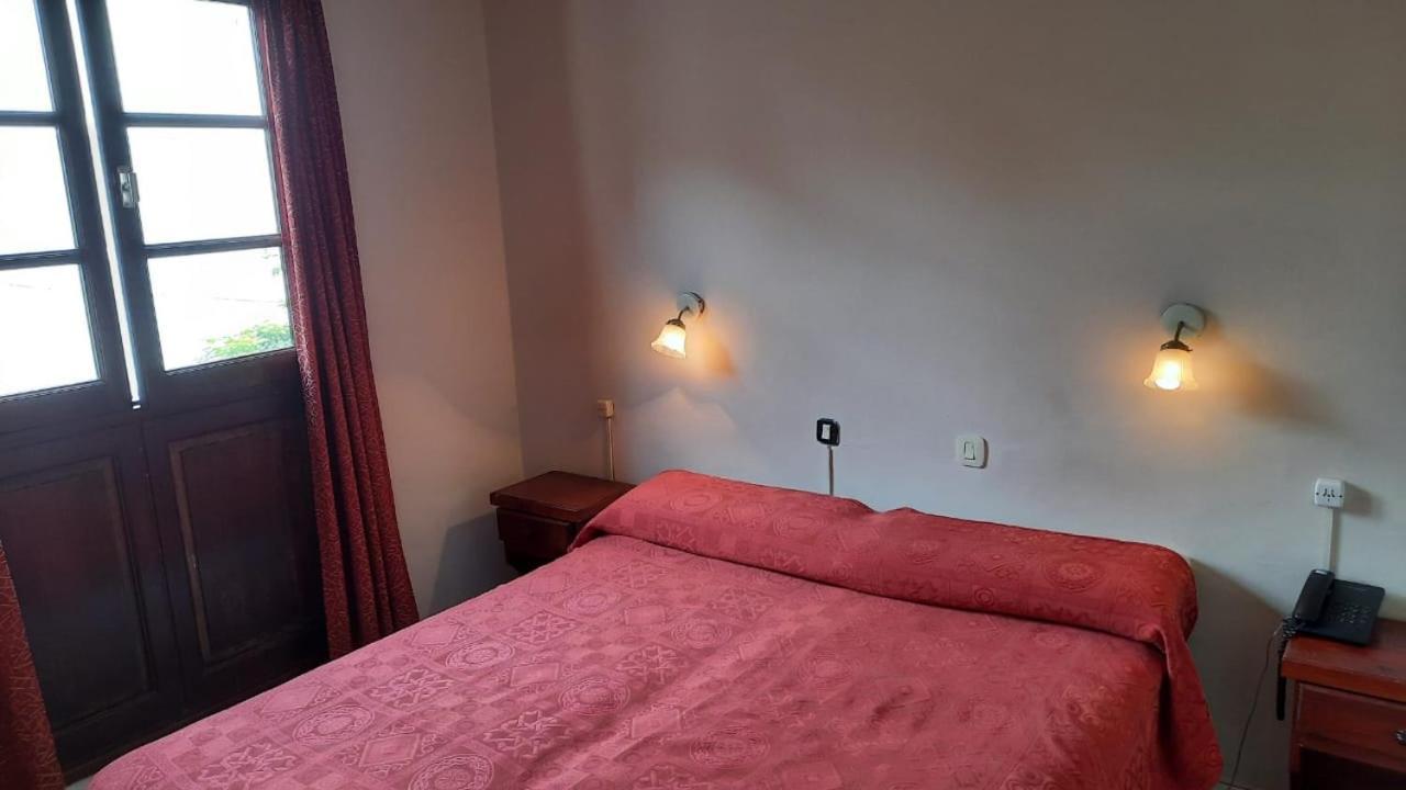 Hotel Marilian II Salta Dış mekan fotoğraf