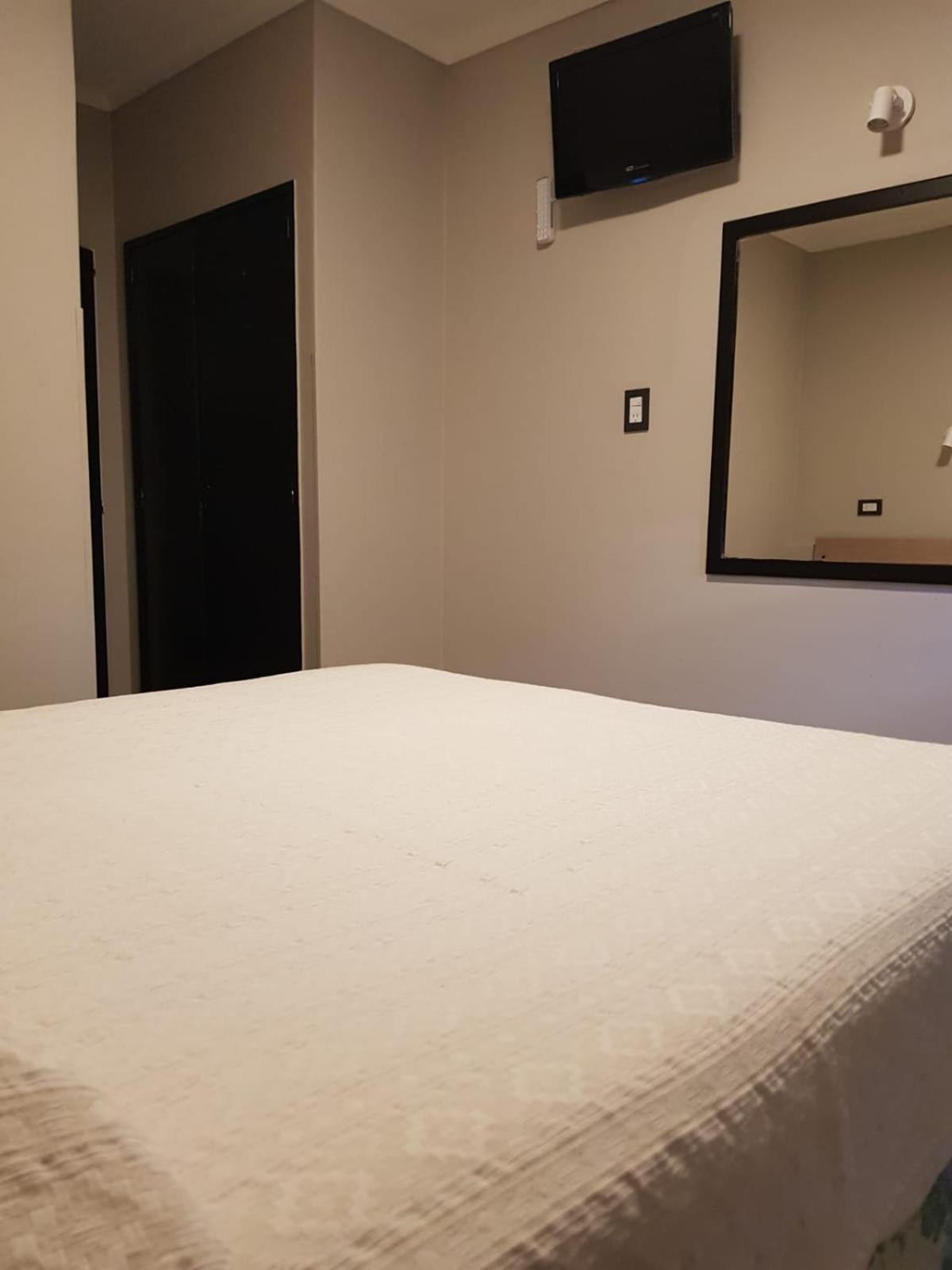 Hotel Marilian II Salta Dış mekan fotoğraf