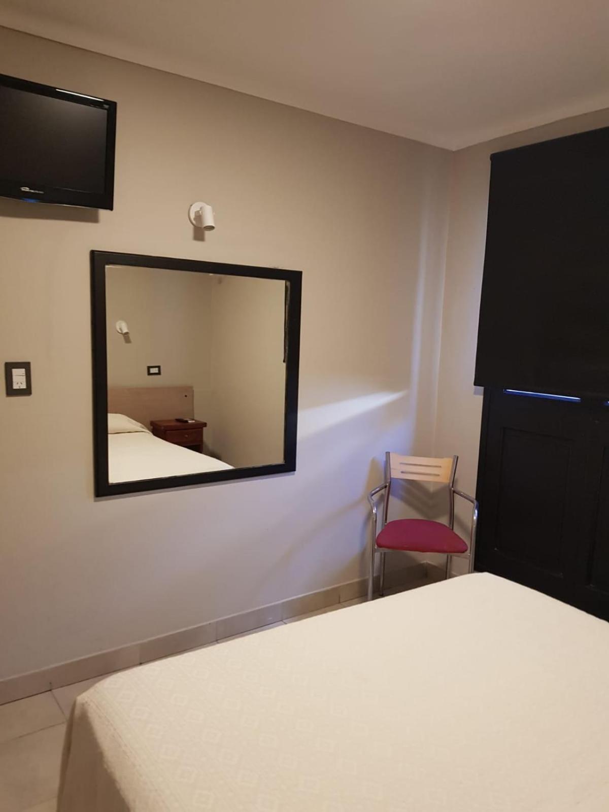 Hotel Marilian II Salta Dış mekan fotoğraf